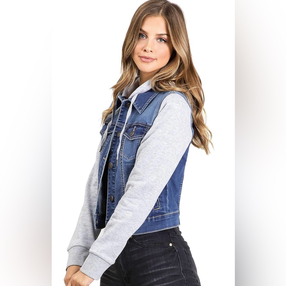 Wax Jean denim sweatshirt Juniors hooded jacket.  Size medium.